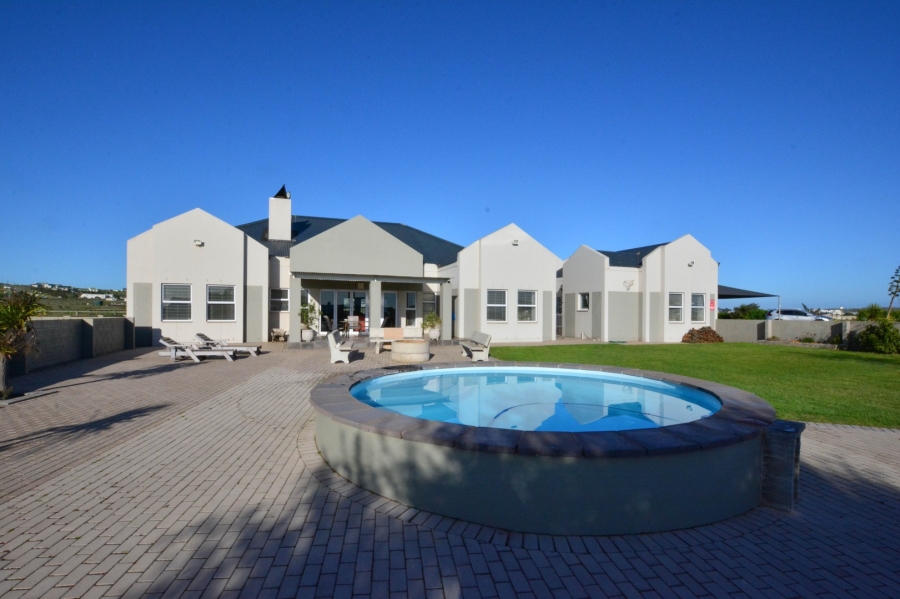 4 Bedroom Property for Sale in Long Acres Country Estate Western Cape